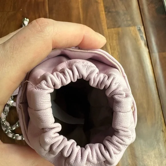 NWOT Steve Madden pink quilted shoulder strap crossbody water bottle holder - Picture 2 of 5